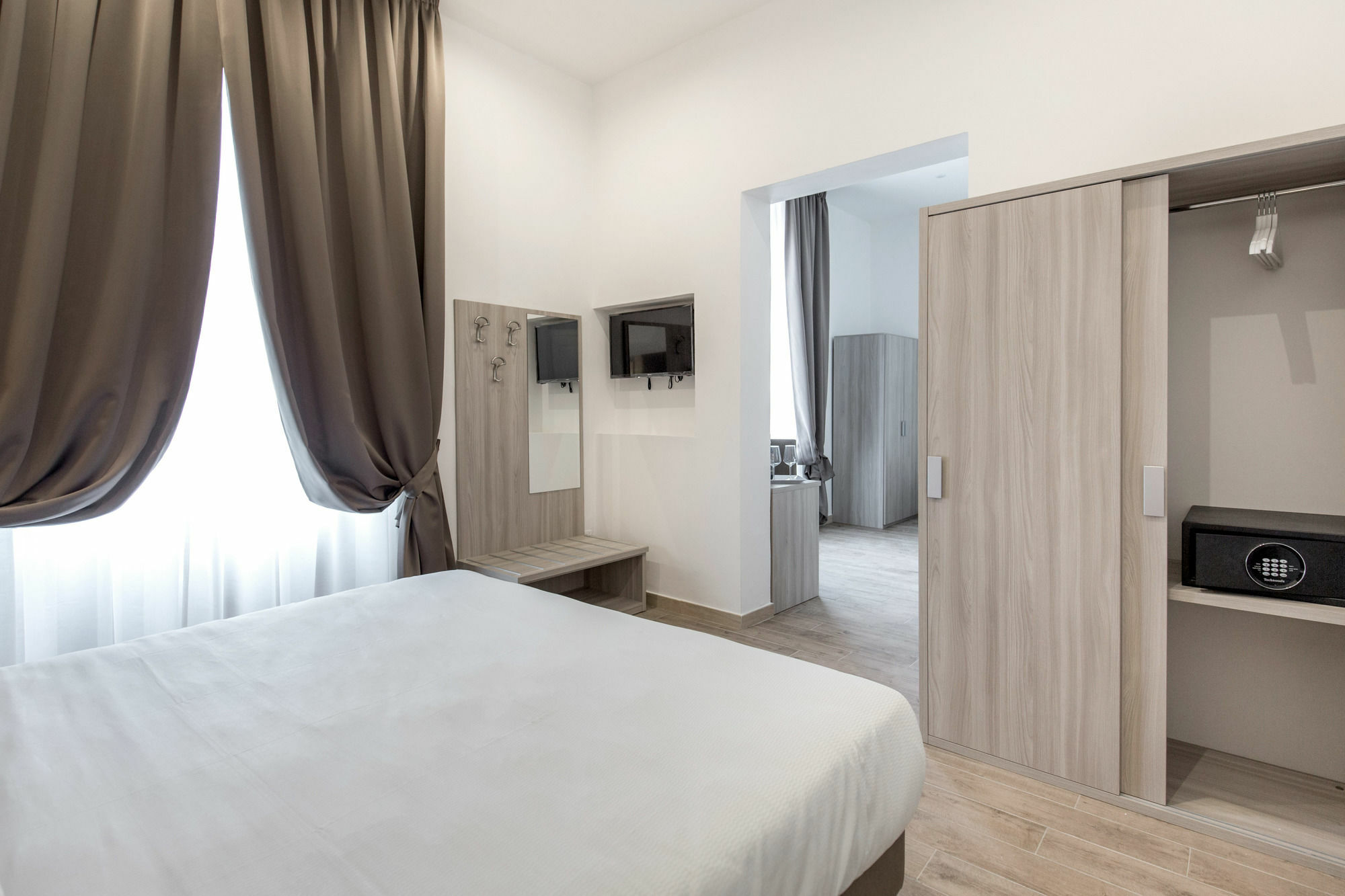 Apollo Guest House Firenze Bagian luar foto